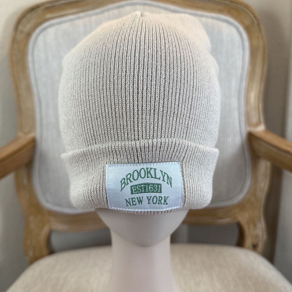 Unisex warm knitted winter hat beanie outdoor casual letter patch cap